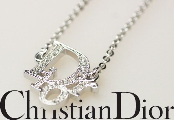 Christian Dior ロゴ ネックレス シルバー D21143 :D21143:ビューティフルウーマン - 通販 - Yahoo!ショッピング
