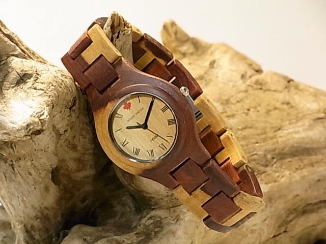 【カナダ生まれTENSEの木製腕時計】インレイドサンダルウッド使用モデル