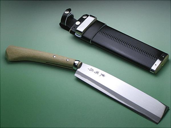 火造り万能うなぎ鉈 かずら切240mm マルキン 激安価格: マッケンジー川の魚