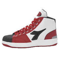 �ǥ����ɥ��DIADORA��