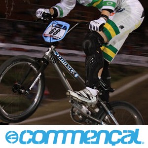 COMMENCAL ����󥵥�
