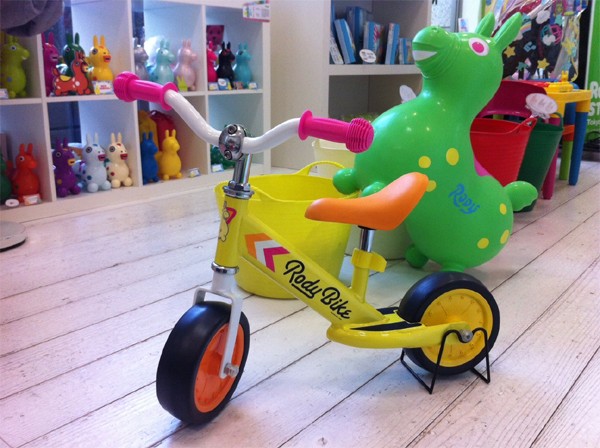イエロー) ペダル無し自転車 ...