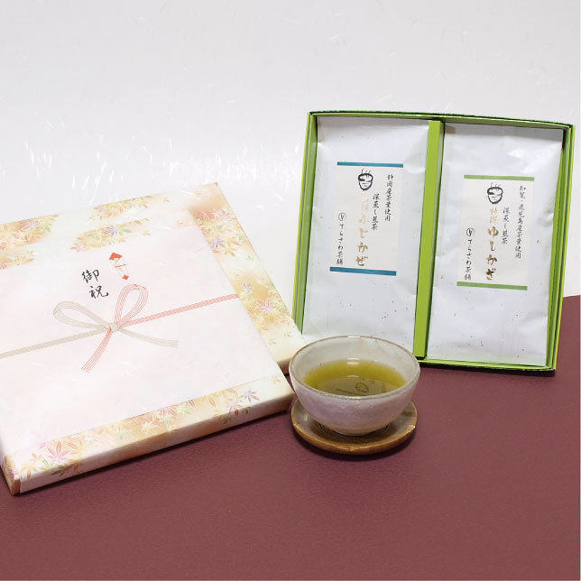 深蒸し煎茶【ゆしかざ】贈答用セット　仏事・法事用ギフト　知覧・鹿児島産厳選の上級茶葉を使用した深蒸し煎茶の詰め合わせ