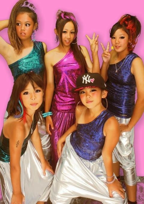ダンススタイルに欠かせない派手にキマるダンサーsバスケットパンツ!! 超ビッグでワイドなシルエット!ダンサー注目のダボT☆