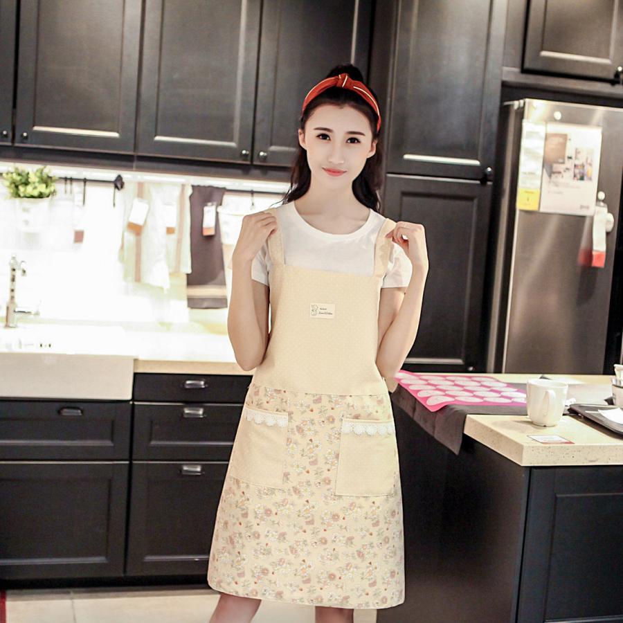 ポケット付き女性エプロン 可愛い花柄 防水裏生地 二重構造 キッチン