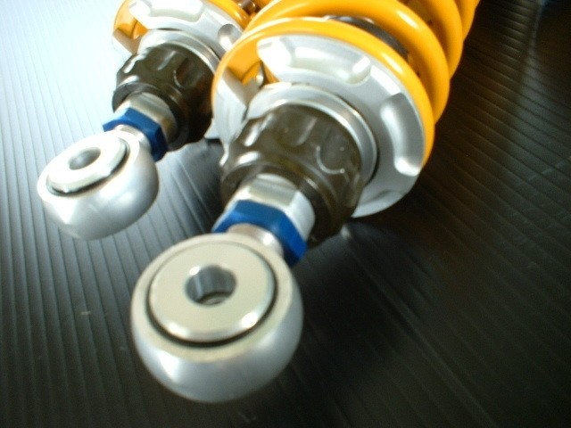 OHLINS（オーリンズ） オーリンズ正規品 KA928 ZRX1200DAEG 保証付