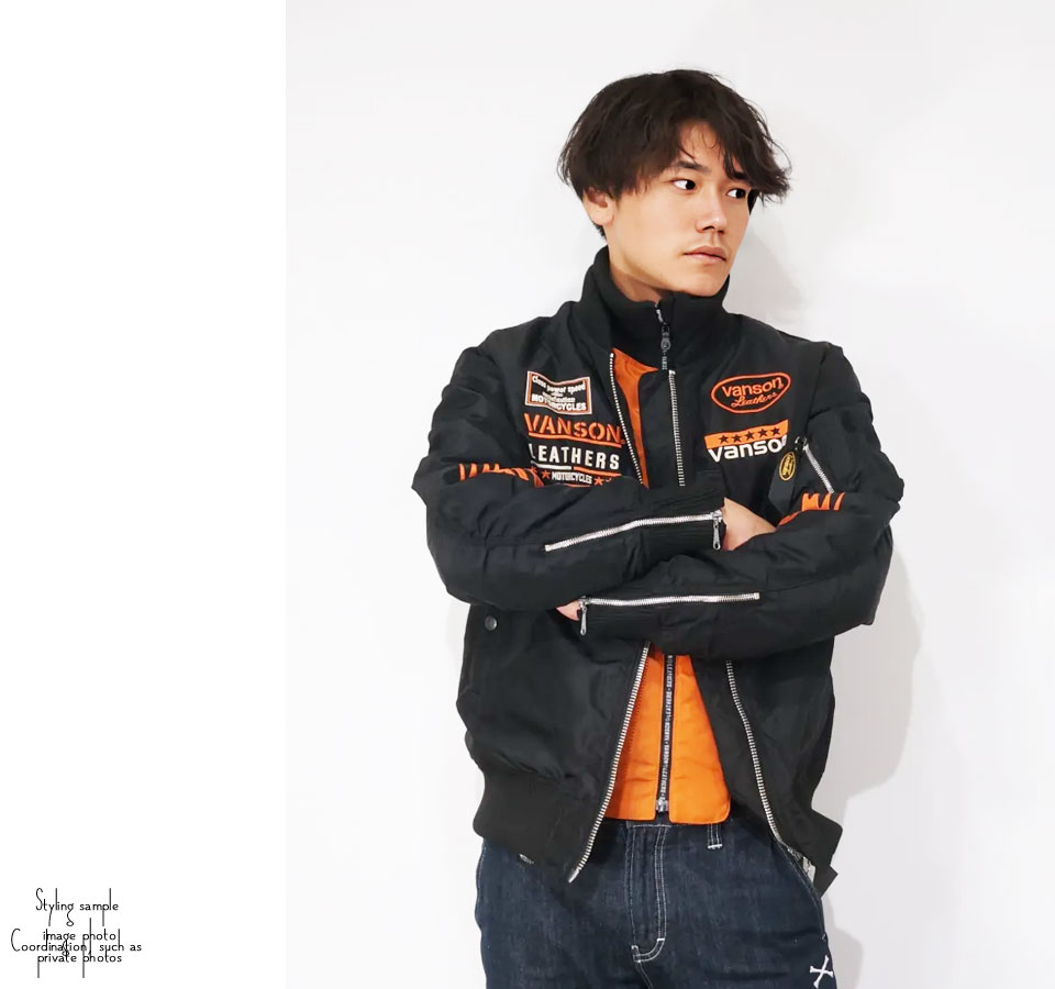 VANSON（バンソン） フライングエンブレム刺繍 中綿 MA-1 フライト