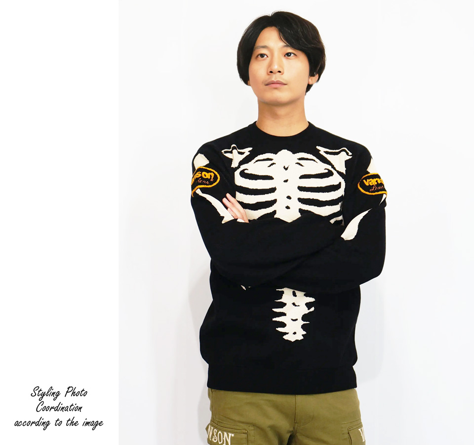VANSON（バンソン） スケルトンボーン 刺繍 ジャガードニット セーター