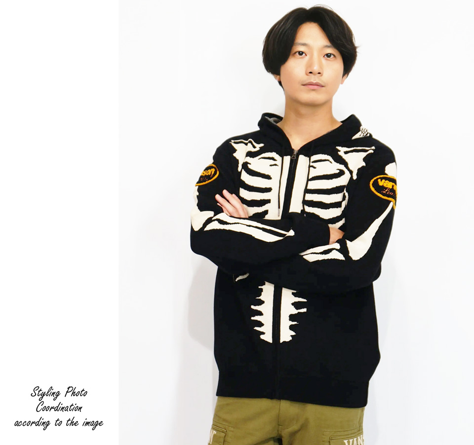 VANSON（バンソン） スケルトンボーン 刺繍 ジャガードニット パーカー