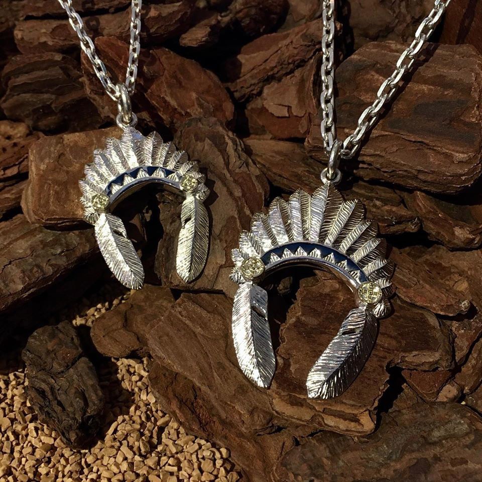 アクセサリー FIRST ARROW's First-Arrow's Small Feather Silver Pendant - Native Feather | 日本