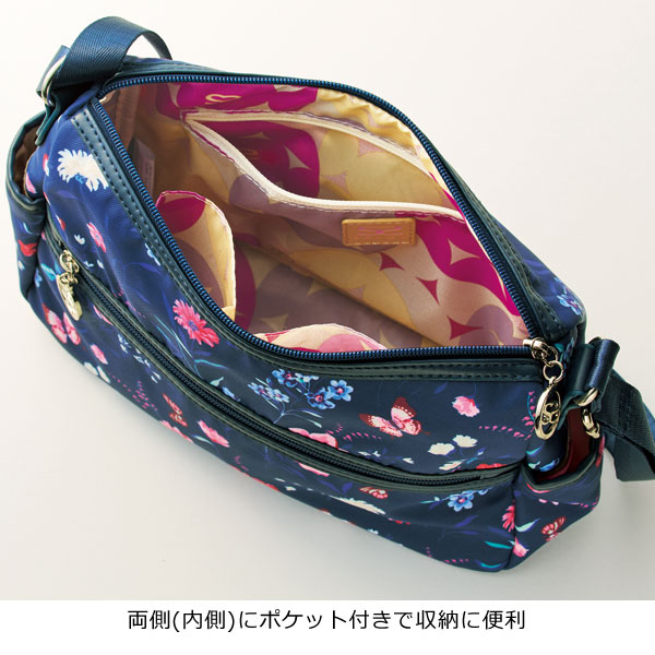 新品！SAVOY PVCロゴ加工チャーム付きハンドバッグ 新品！SAVOY PVCロゴ加工チャーム付きハンドバッグ - メルカリ