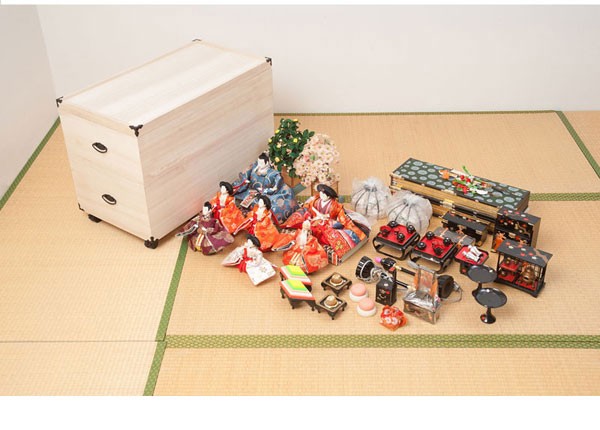 雛人形収納