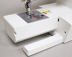 シンガー コンパクト電動ミシン SN55e フットコントローラー付