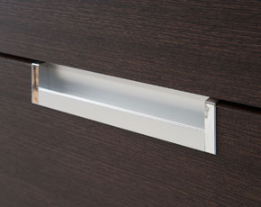 シルバーのお洒落な取っ手