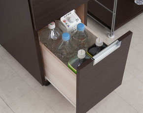 レール付きの大引出し