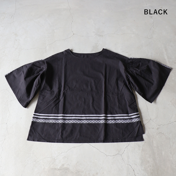 SALE セール 40%OFF  A VIEW FROM HERE アビューフロムヒア フェアトレードコットン 刺繍プルオーバー メール便対応 ピンク アイボリー ブラック 7分丈 ブラウス SALE セール 40%OFF A VIEW FROM HERE アビューフロムヒア