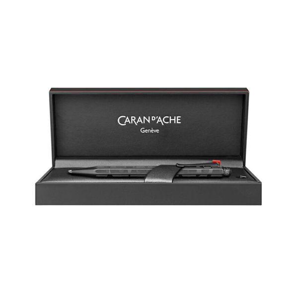 CARAN d'ACHE（カランダッシュ） エクリドール ブラックライン