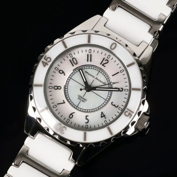 【Mauro Jerardi】 マウロジェラルディ ソーラーシリーズ メンズ腕時計 ホワイトダイアル MJ041-2 【ネコポス不可】