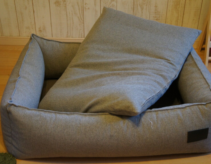 MiaCara ボックスドッグベッド【LUVIO_BOXBED・SMサイズ】Made in