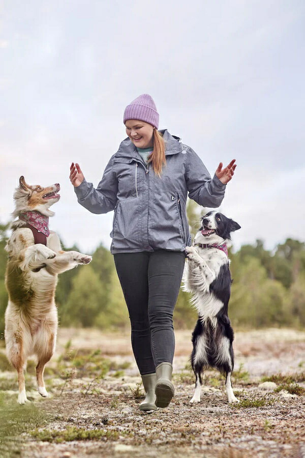 フィンランドのドッグブランド【Hurtta】トレーニングジャケット