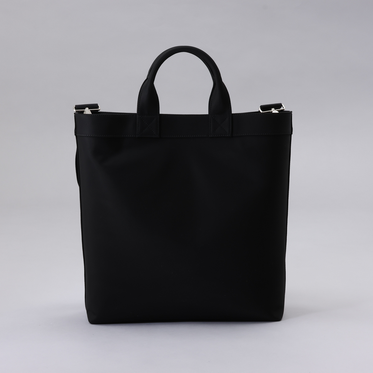 BURBERRY バーバリー トートバッグ ブラック 8063497 117221