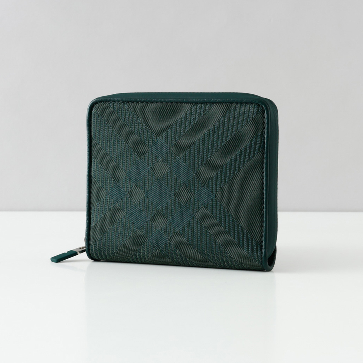 大人 可愛い 服  BURBERRY 財布 VINE ダークグリーン 2つ折財布 バーバリー 小物