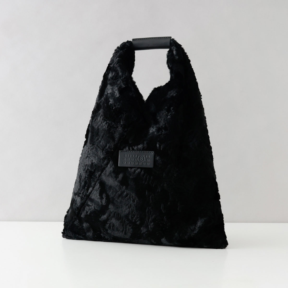 MM6 Maison Margiela｜Japanese ハンドバッグ S54WD0043 P0978 楽天市場】MM6 メゾンマルジェラ トートバッグ ジャパニーズ