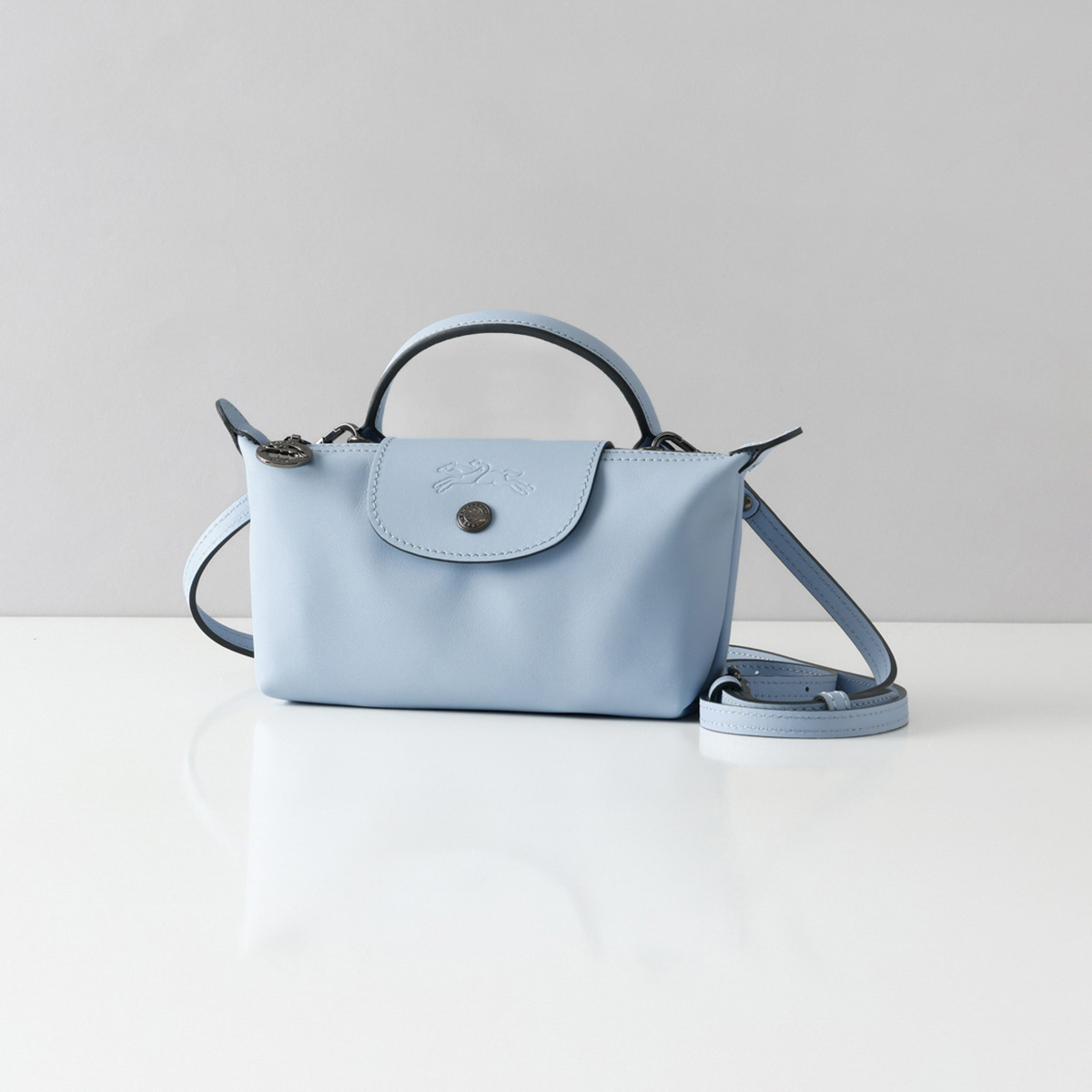 大人気　ロンシャン　ポーチ　ショルダーバッグ　水色 LONGCHAMP（ロンシャン） 並行輸入 ショルダーバッグ バッグ
