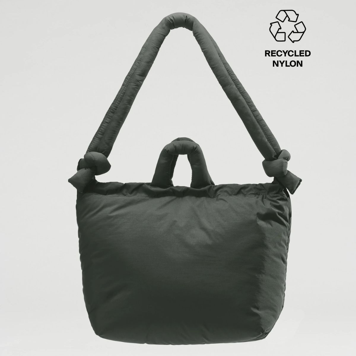美品　オレンド　OLEND Ona SoftBag バック　黒 公式】ÖLEND オレンド Ona Soft Bag バッグ Black – CHELSEA