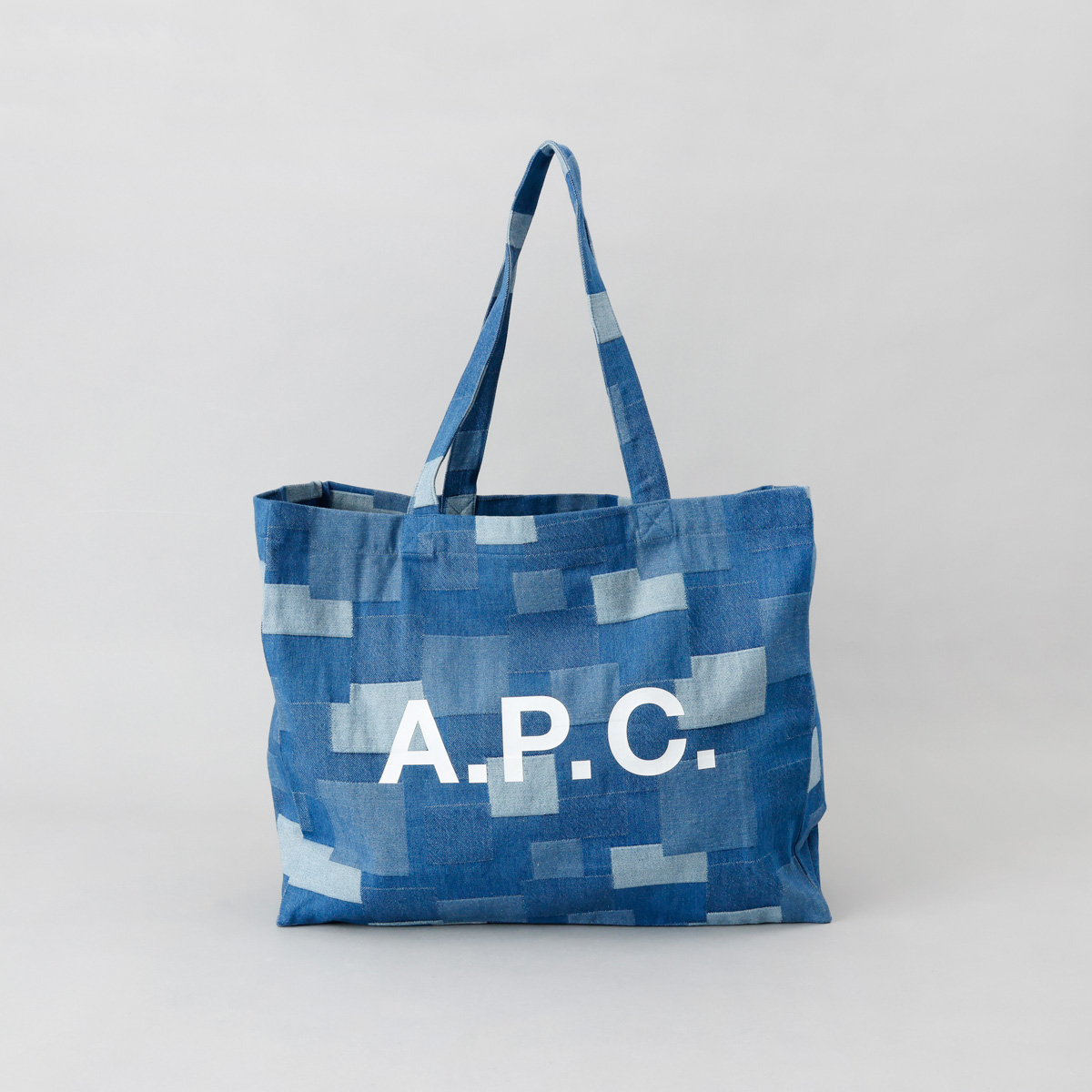 A.P.C.｜ロゴ プリント デニムトートバッグ COFDO-M61443 A.P.C. アーペーセー トートバッグ バッグ デニム インディゴ A4