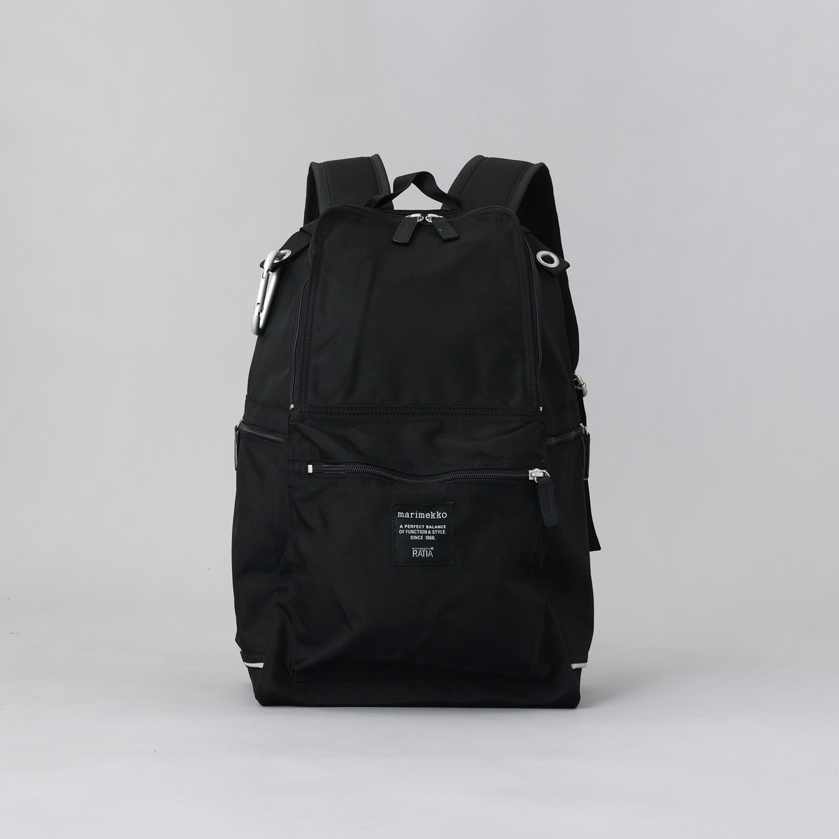 マリメッコ バックパック ブラック 92512 999 ROADIE BUDDY s-musee_351214420