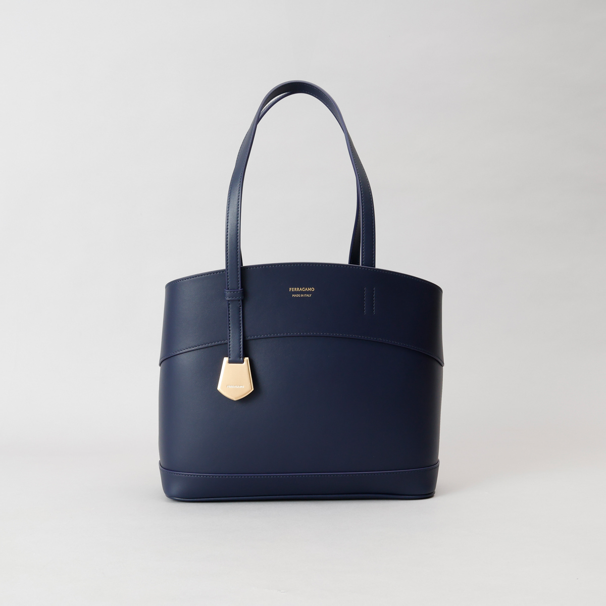【Airinmei】Salvatore Ferragamo トート&ポーチ 1430076797174_1.jpg