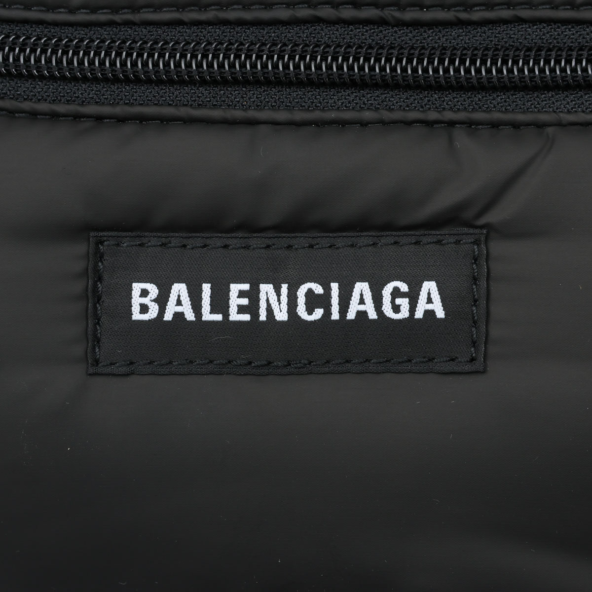 バレンシアガ BALENCIAGA ボディバッグ ブラック エクスプローラー 