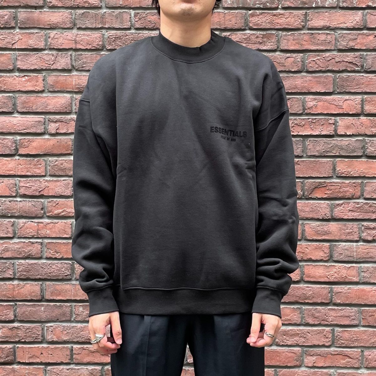 エッセンシャルズ FOG ESSENTIALS メンズスウェット ブラック CREW