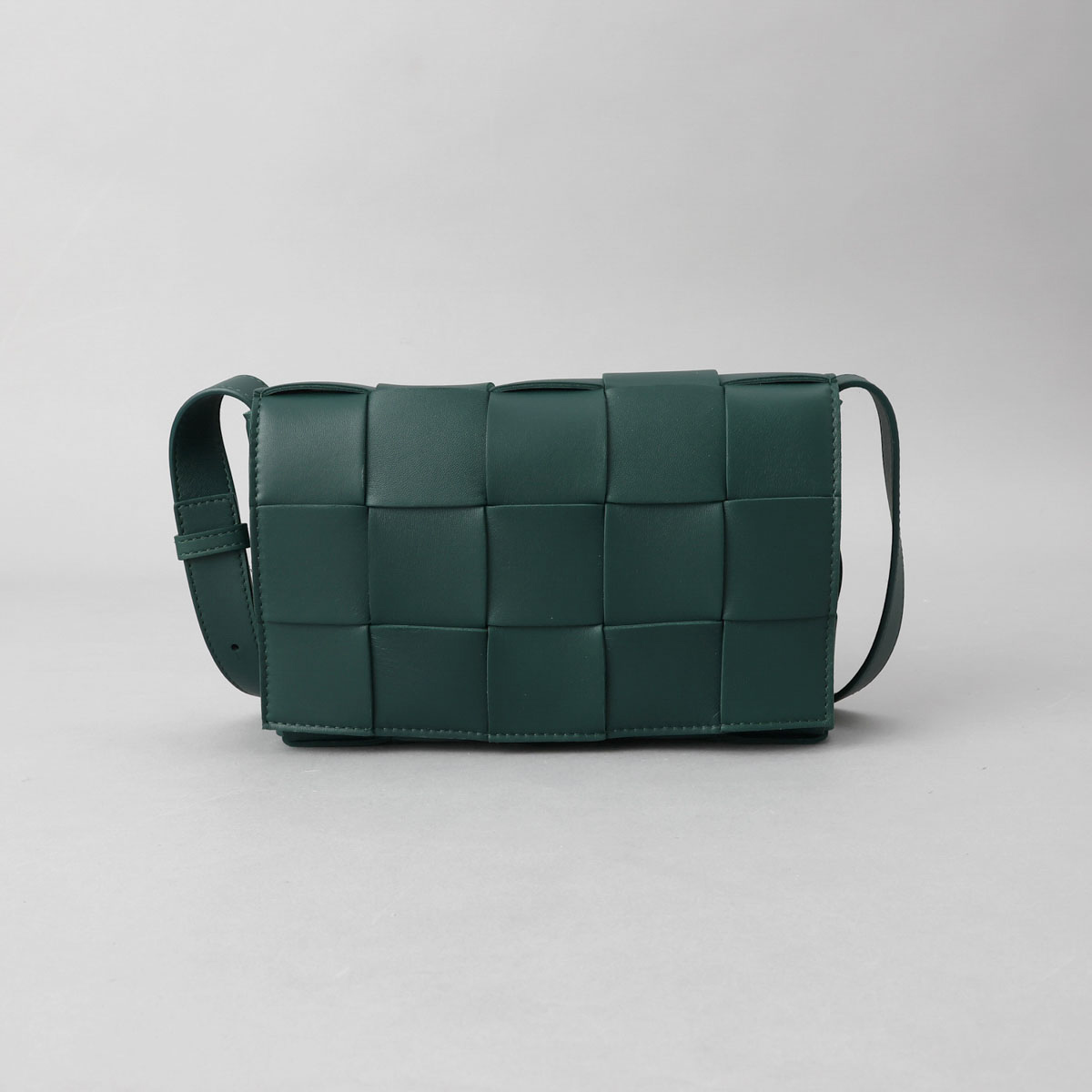 BOTTEGA VENETA ショルダーバッグ 578004 VMAY1 BOTTEGA VENETA ボッテガヴェネタ ショルダーバッグ CASSETTE