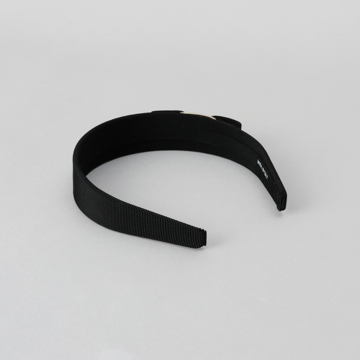 FERRAGAMO ブラック ヘアバンド⭐︎フェラガモ FERRAGAMO（フェラガモ） 並行輸入 ヘアバンド ブラック/ゴールド