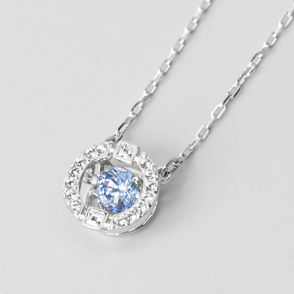 スワロフスキー SWAROVSKI ペンダント 5279425 SWAROVSKI SPARKLING