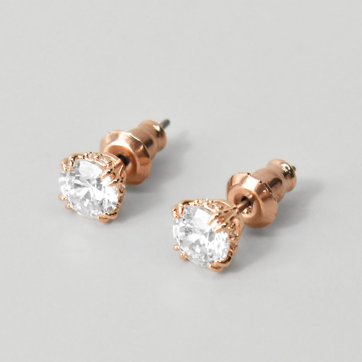 スワロフスキー SWAROVSKI ピアス CONSTELLA STUD EARRINGS ROUND CUT スタッドピアス conste