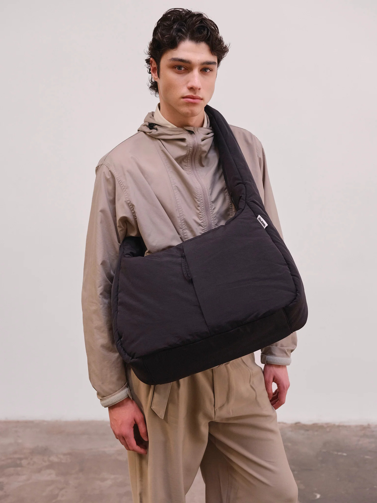オレンド ショルダーバッグ BRUNO BAG ブルーノ バッグ 公式】ÖLEND オレンド Bruno Bag バッグ Black – CHELSEA