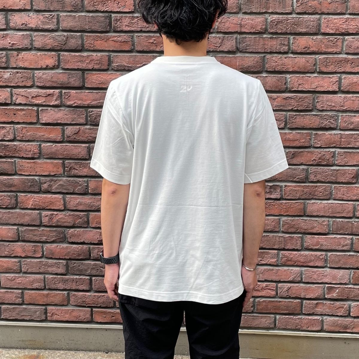 ワイスリー Y-3 メンズTシャツ M CH1 SS TEE - LARGE LOGO ホワイト