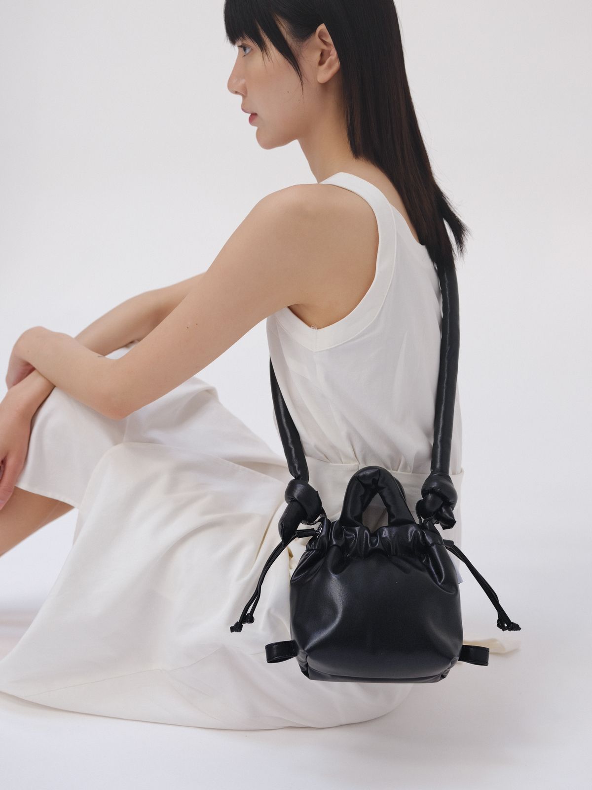 大人気！【Olend】Ona Vegan Leather ショルダーバッグ Ona Vegan Leather – Ölend