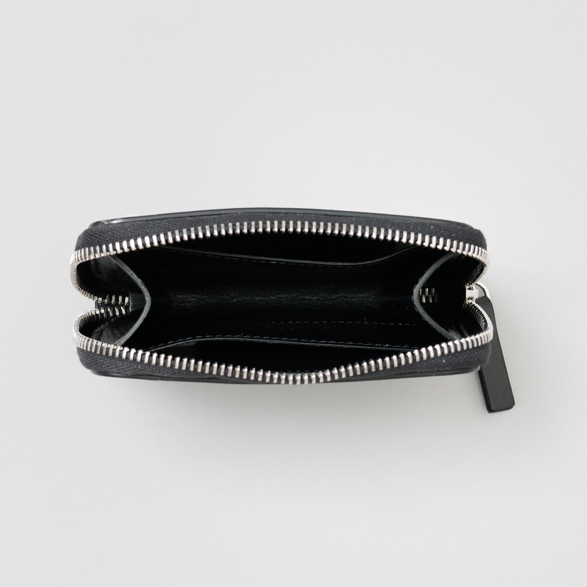 即日発送！　Maison Margiela メゾンマルジェラ　財布　小銭入れ MM6 並行輸入 エムエムシックス メゾン マルジェラ MAISON MARGIELA