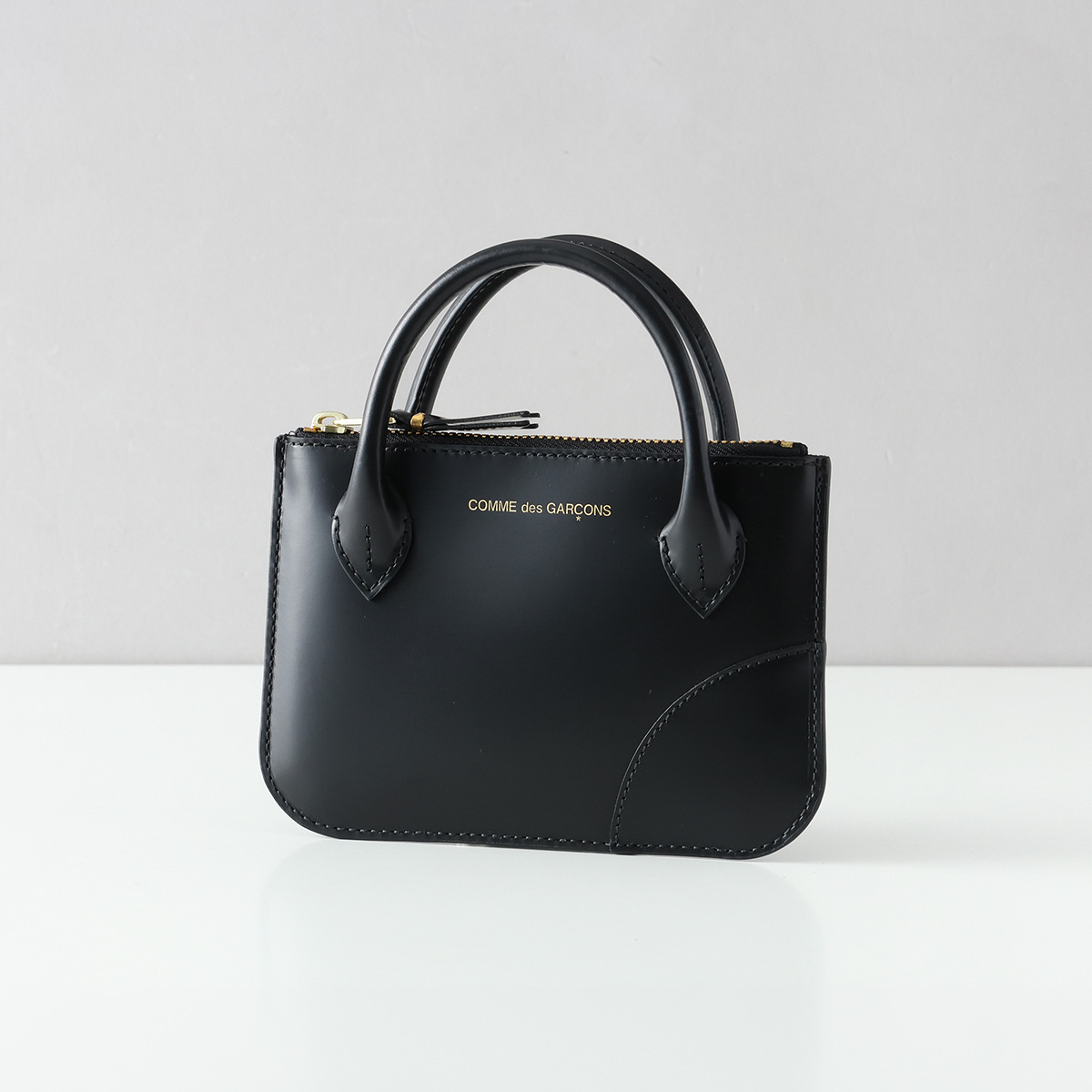 COMME des GARCONS（コムデギャルソン） 並行輸入 ポーチ バッグ