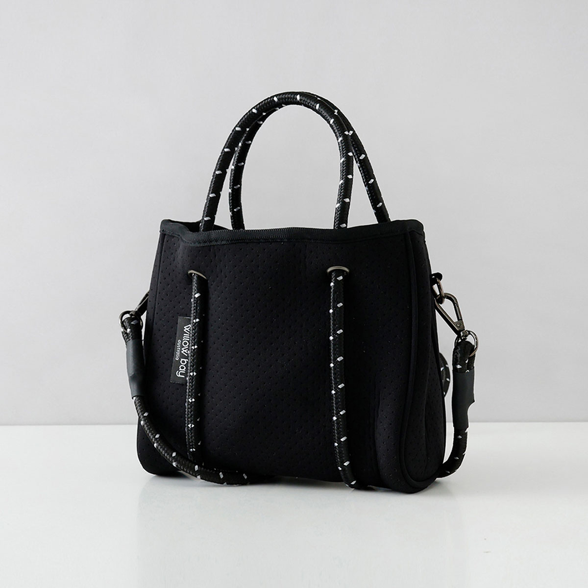 WILLOW BAY トートバッグ DAYDREAMER BLACK 黒【RSL】 Amazon.co.jp: ウィローベイ トートバック Willow Bay