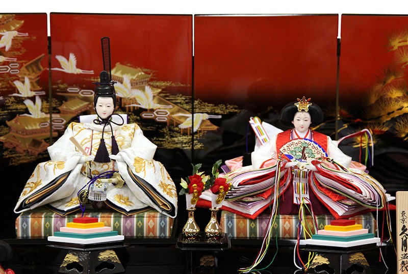 久月 雛人形 飾り方 三段 飯塚孝作 刺繍 木胴木手使用 駿河塗 h023-k