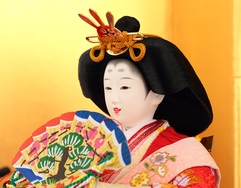 ＊美品『雛人形親王飾り』キリッと愛らしいお顔立ち　装飾お道具付き 雛人形 親王飾り【白翠】HAKUSUI｜おしゃれ｜モダン｜コンパクト
