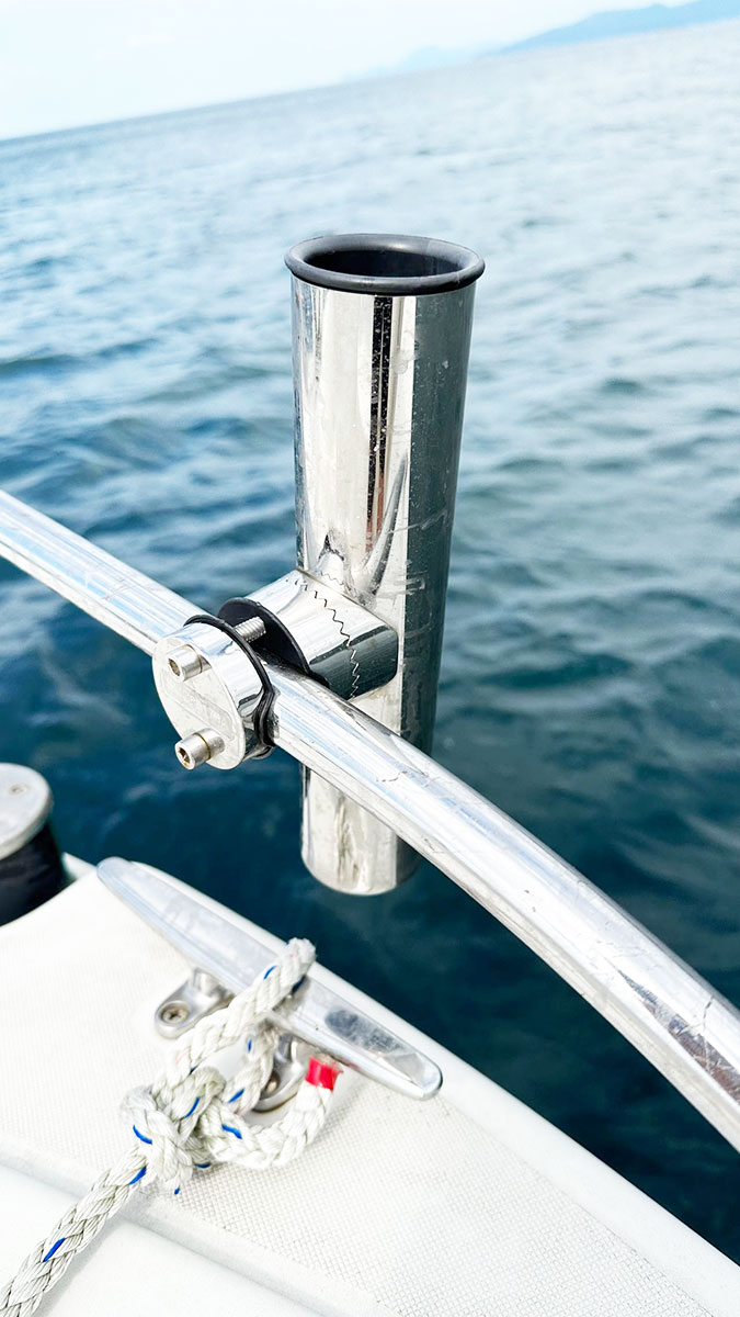 ロッドホルダー 船 ステンレス 18mm から 26mm のパイプに 固定 竿置き