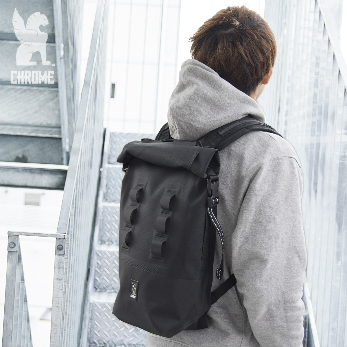 デイパック CHROME クローム URBAN EX ROLLTOP 18 バックパック :CR 