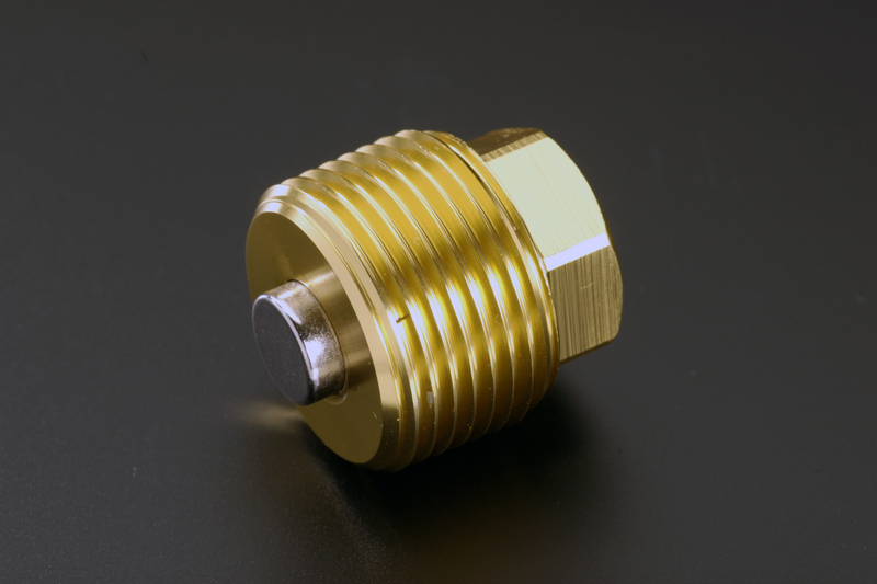 Genb 玄武 MAGドレンボルト Type DIFF［ゴールド］ ■キャラバン E26 ■品番：EDB03GS | 