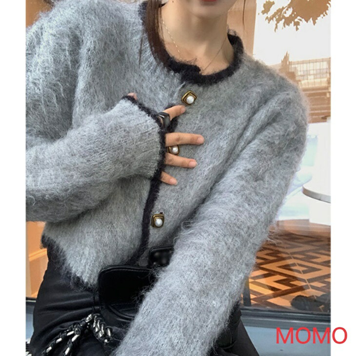 黒いエッジが効いた グレー カーディガン ニットウールセーター 柔らかタッチ ニットセーター シンプルコーデ 大人カジュアルコーデ アラサーちゃんコーデ